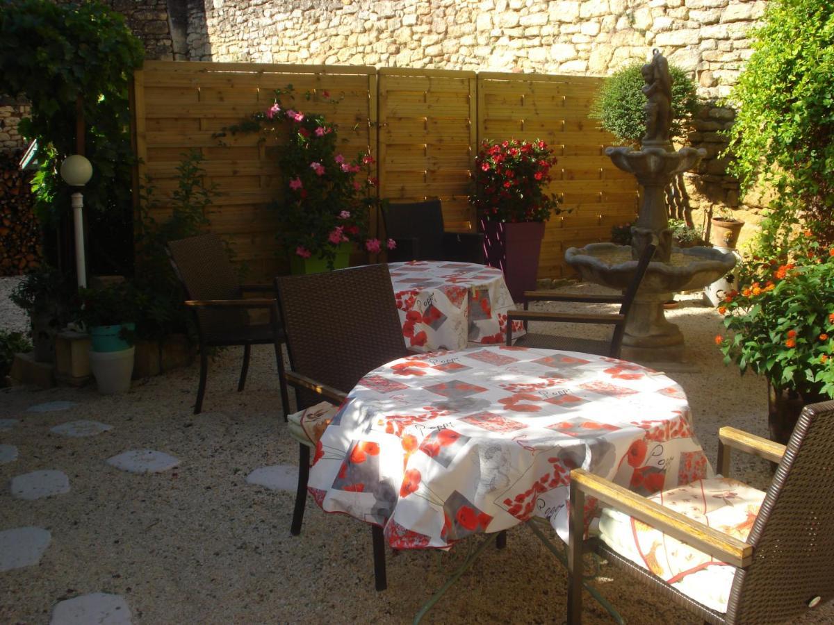 locastillon Exterior foto